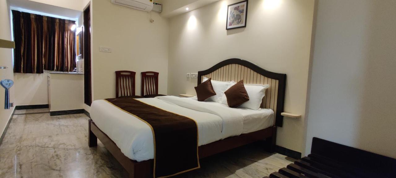 Rmc Travellers Inn 钦奈 外观 照片