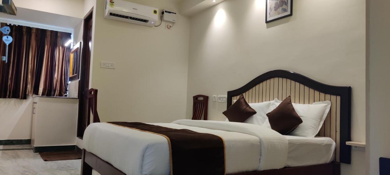 Rmc Travellers Inn 钦奈 外观 照片