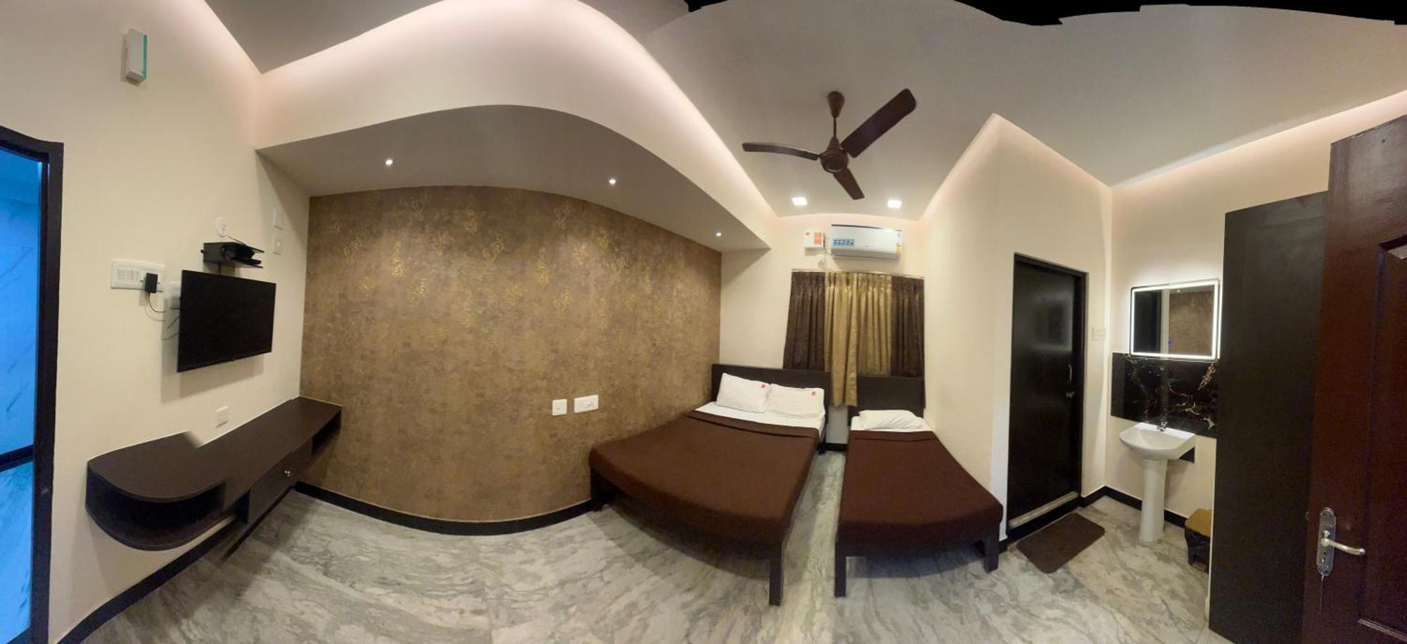 Rmc Travellers Inn 钦奈 外观 照片