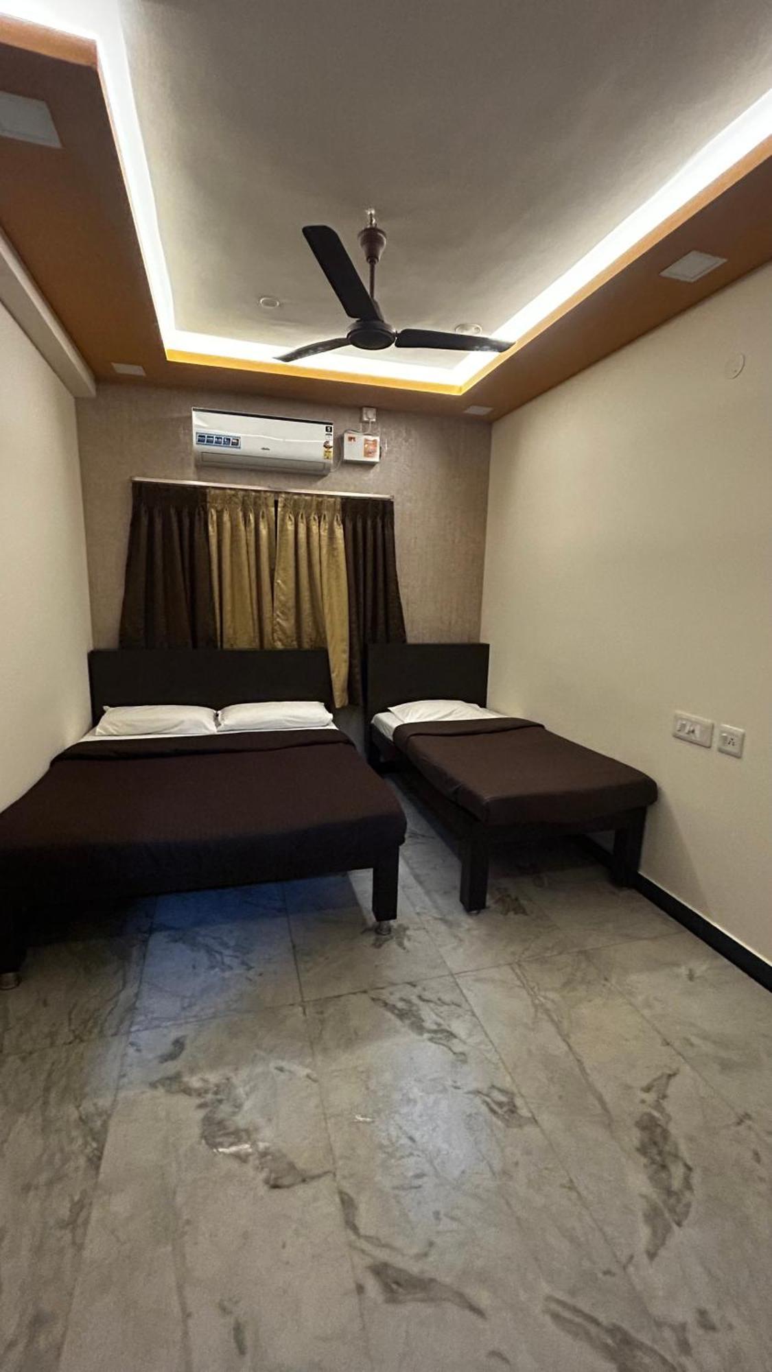 Rmc Travellers Inn 钦奈 外观 照片