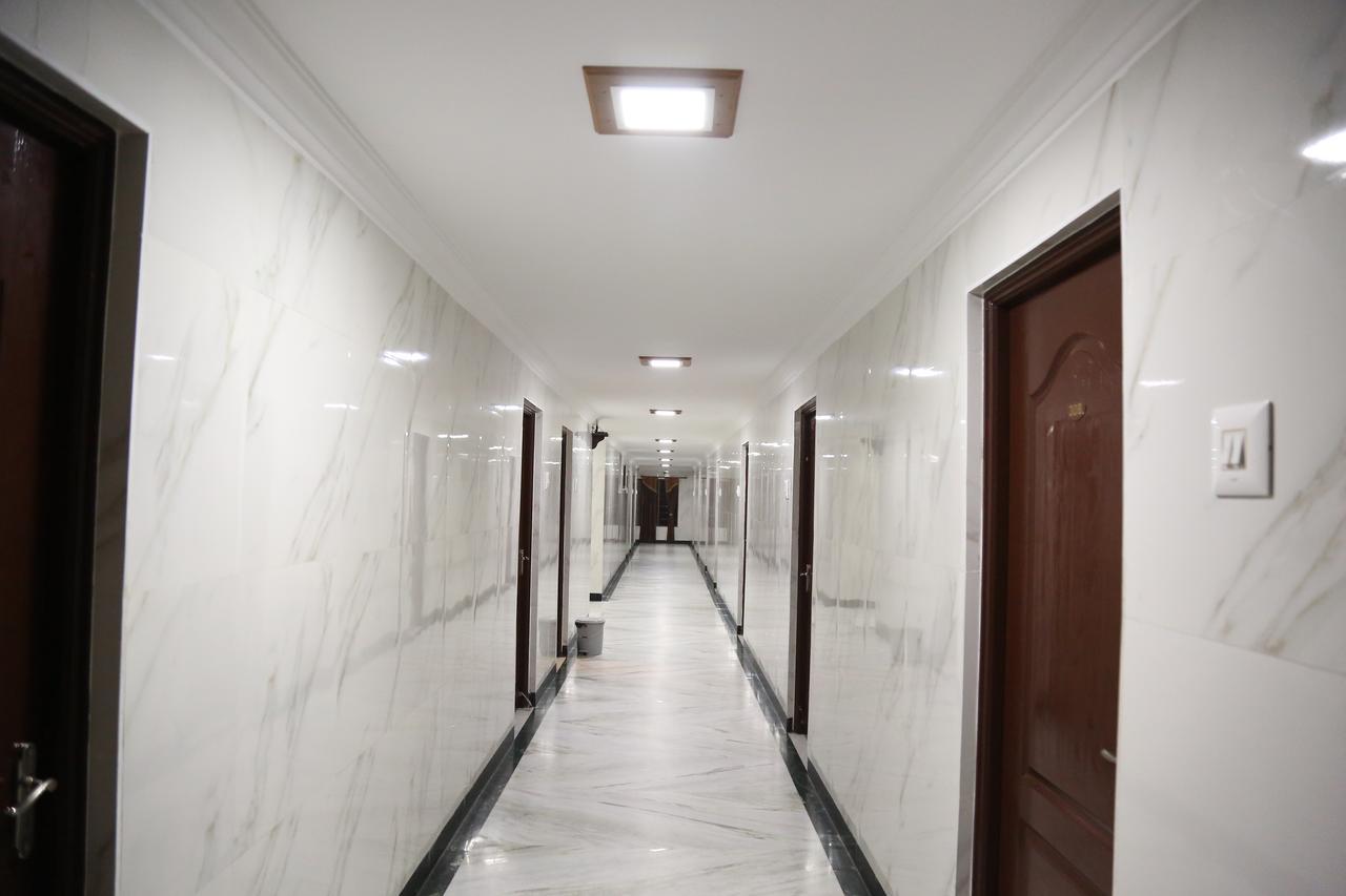 Rmc Travellers Inn 钦奈 外观 照片